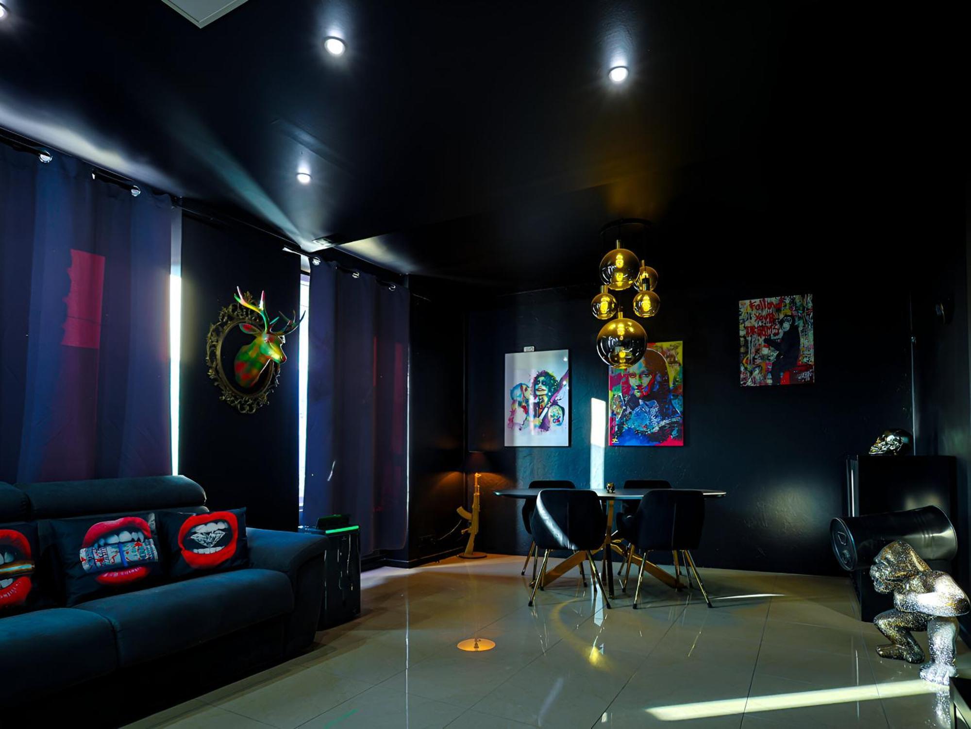 Appartement Pop Art - Asterix,Cdg,Chantilly,Disney La Chapelle-en-Serval Exteriör bild