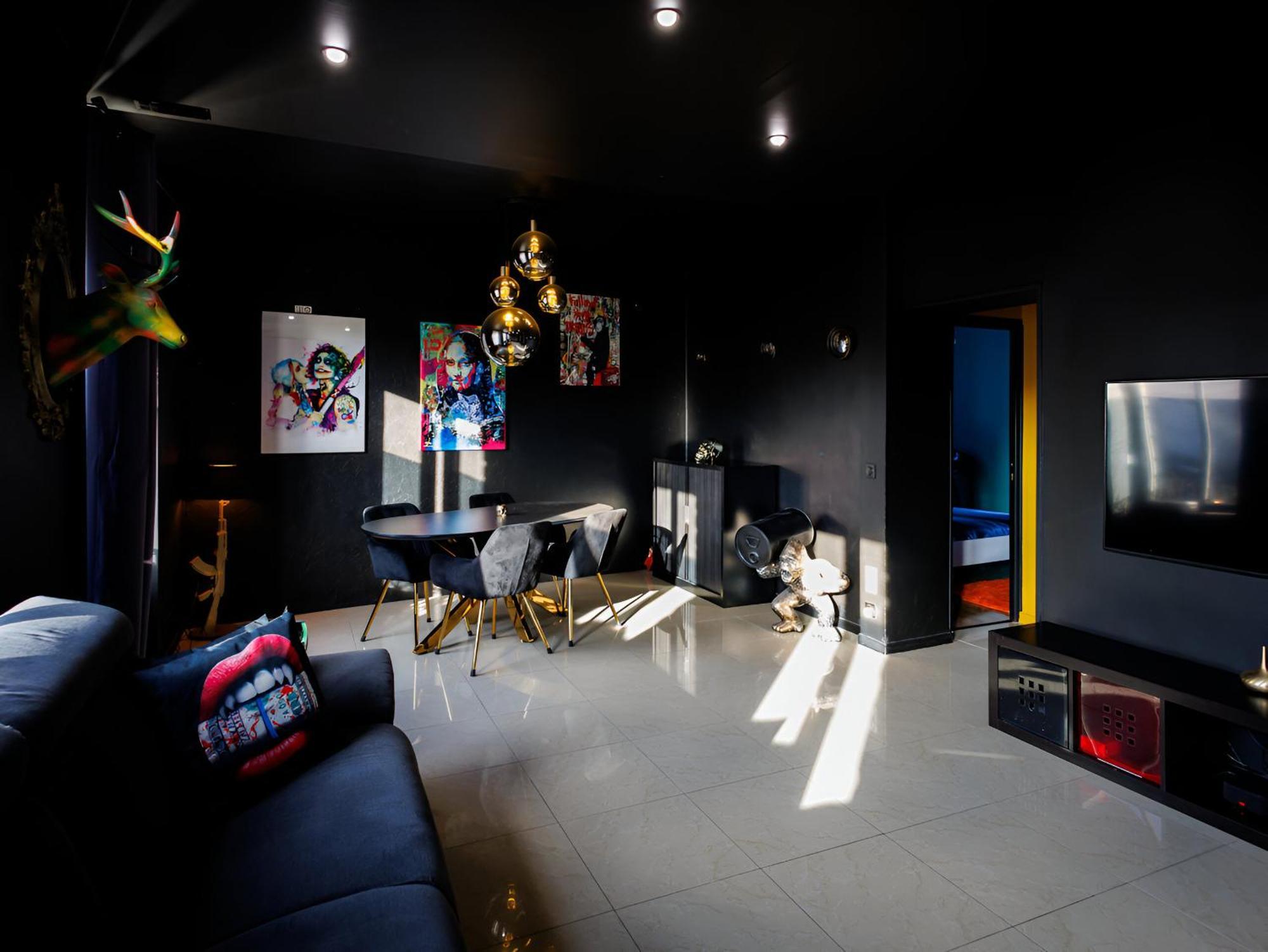 Appartement Pop Art - Asterix,Cdg,Chantilly,Disney La Chapelle-en-Serval Exteriör bild